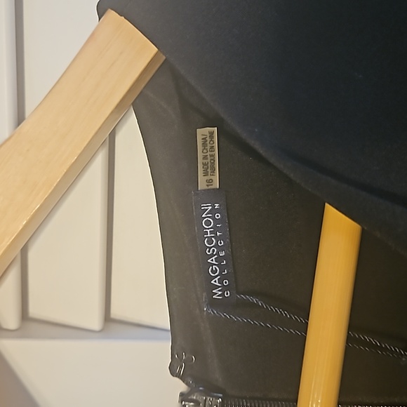 Black Magashoni Dress - Picture 3 of 6